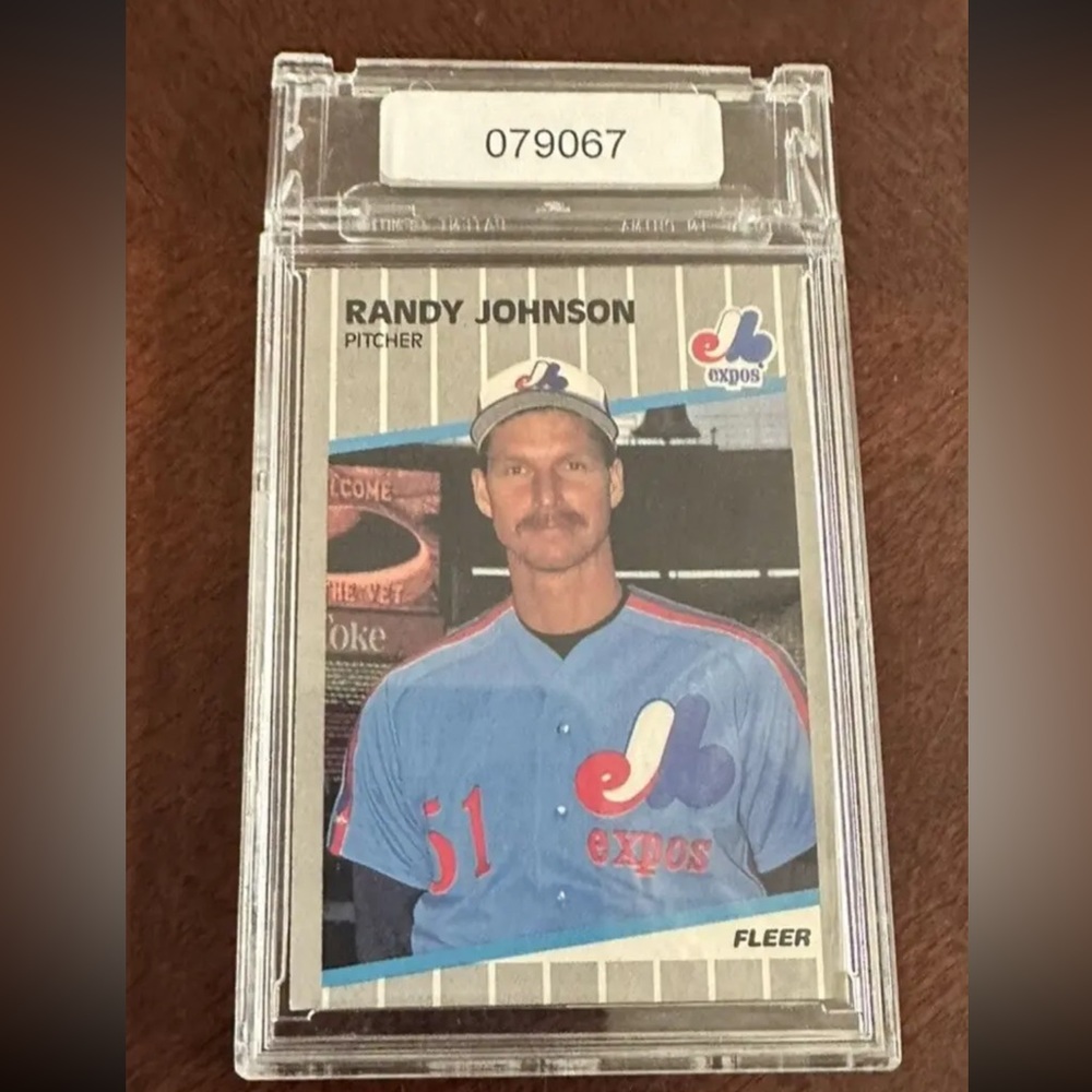 Vtg 1989 Fleer RANDY JOHNSON ROOKIE Baseball Trading Card Expos in Case